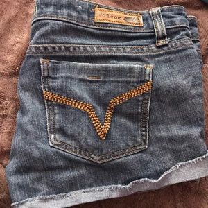 Volcom shorts